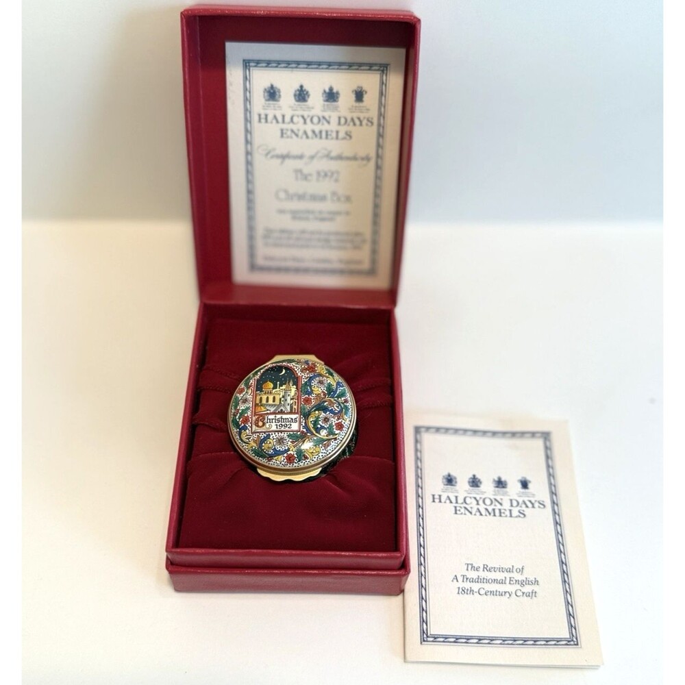 Trinket Box Halcyon Days Christmas 1992 Little Town of Bethlehem Enamels Box